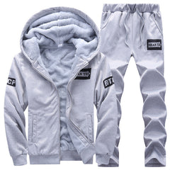 2025 Autumn & Winter Velvet Thick Men’s Two-Piece Sports & Leisure Suit | Imported 🇨🇳| Premium Winter Wear