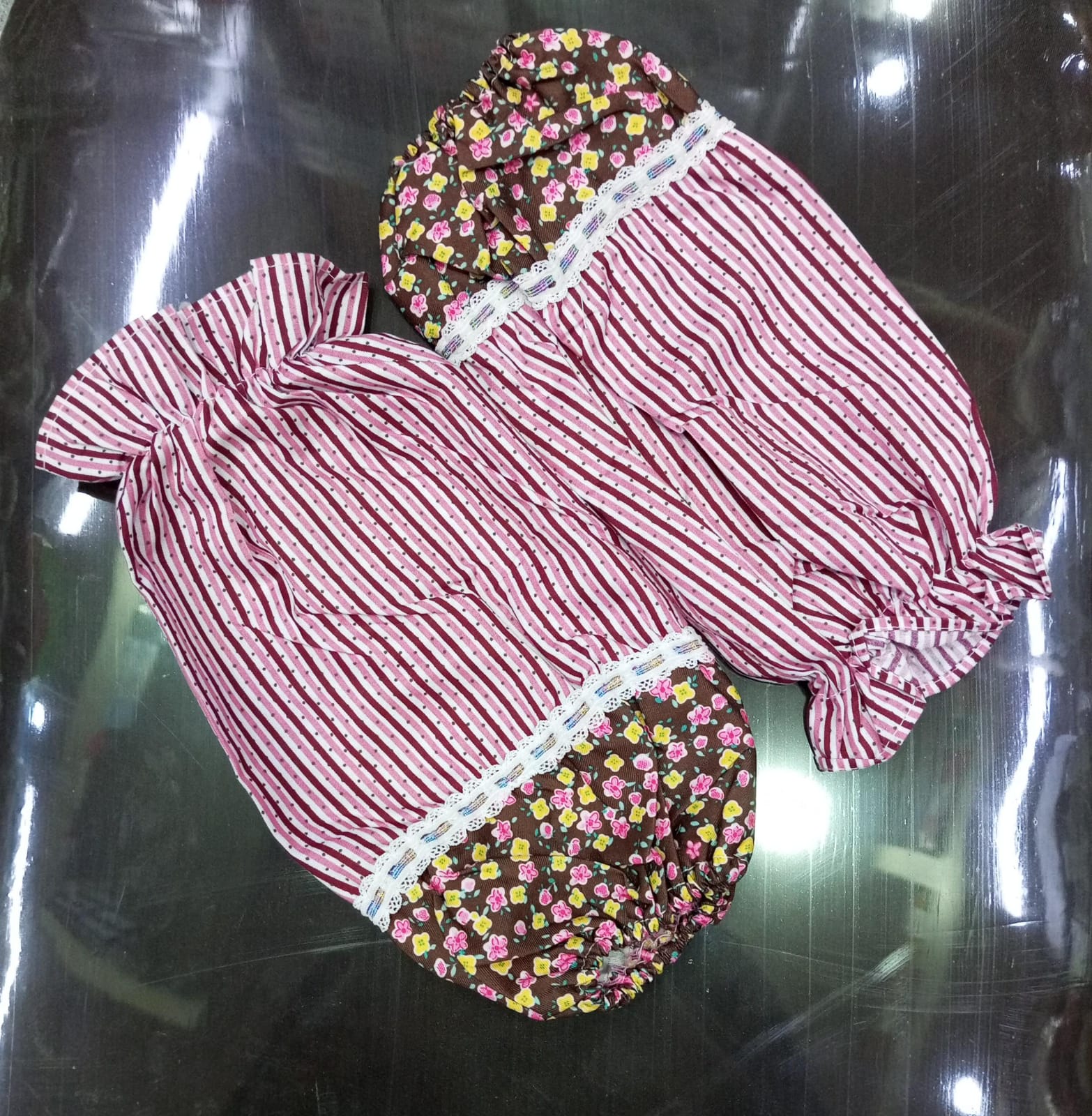 Waterproof Kitchen Arm Sleeves – Dustproof & Protective Sleeve Covers for Cooking and Cleaning (Random Color)